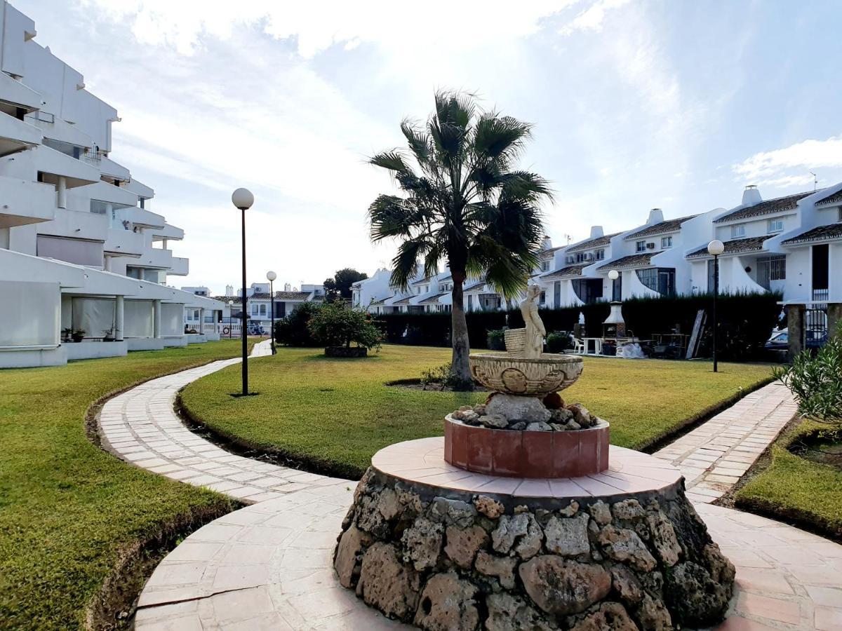Cozy Apartment On The Beach Sitio de Calahonda Exteriér fotografie